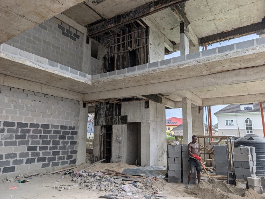 Quartz Residences — 40-Key Multi-Floor Hotel — project photograph 12